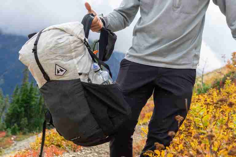 Best Ultralight Hiking Backpacks Under 2 Lbs
