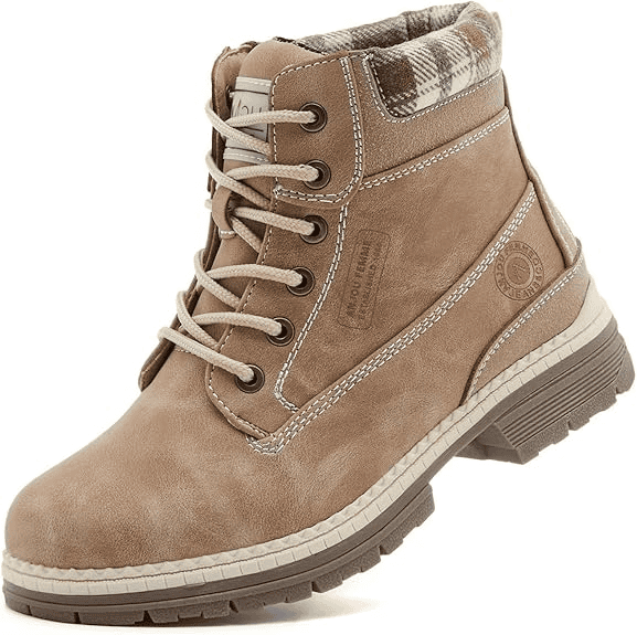 12 Best Fashionable Women’s Hiking Boots That Look Good On and Off the Trail 1 image 114