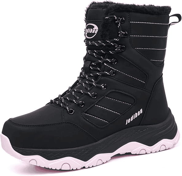 12 Best Fashionable Women’s Hiking Boots That Look Good On and Off the Trail 9 image 122